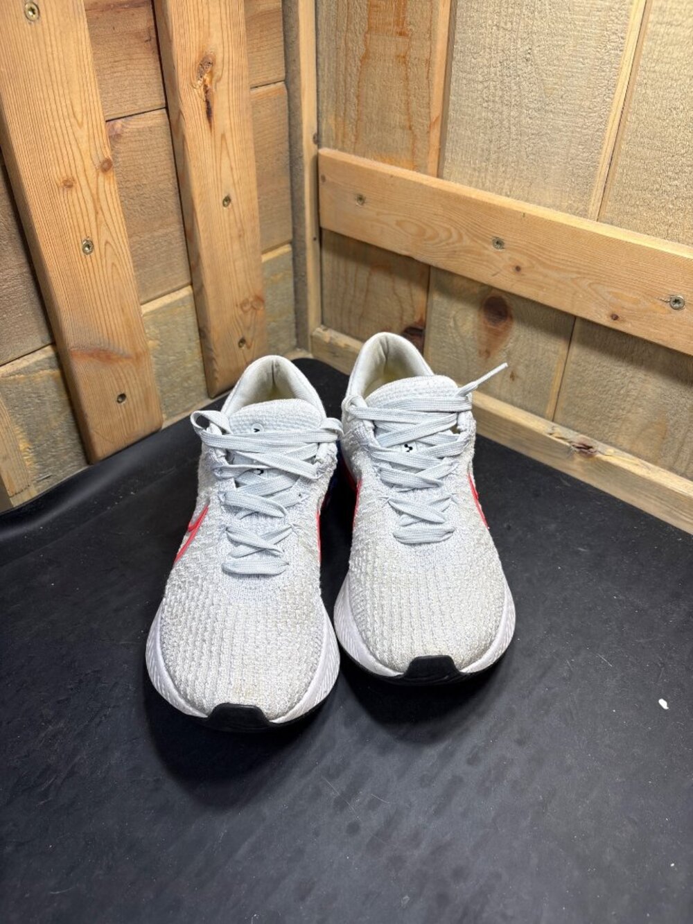 Nike DV2178-001 Shoes For Womens Size 8 US 5.5 UK 39 EU Preowned Good Cond - Picture 2 of 10